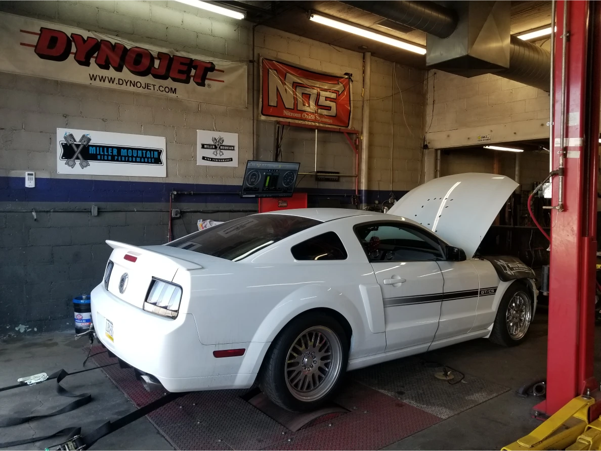 White Mustang on the dyno at Miller Mountain HP